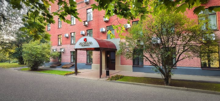 Maxima Irbis Hotel